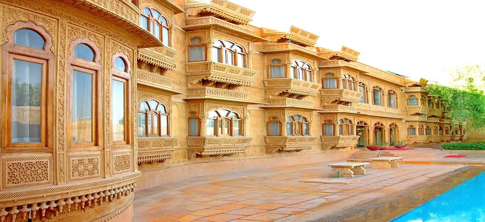 Hotel Golden Haveli Джайсалмер Экстерьер фото