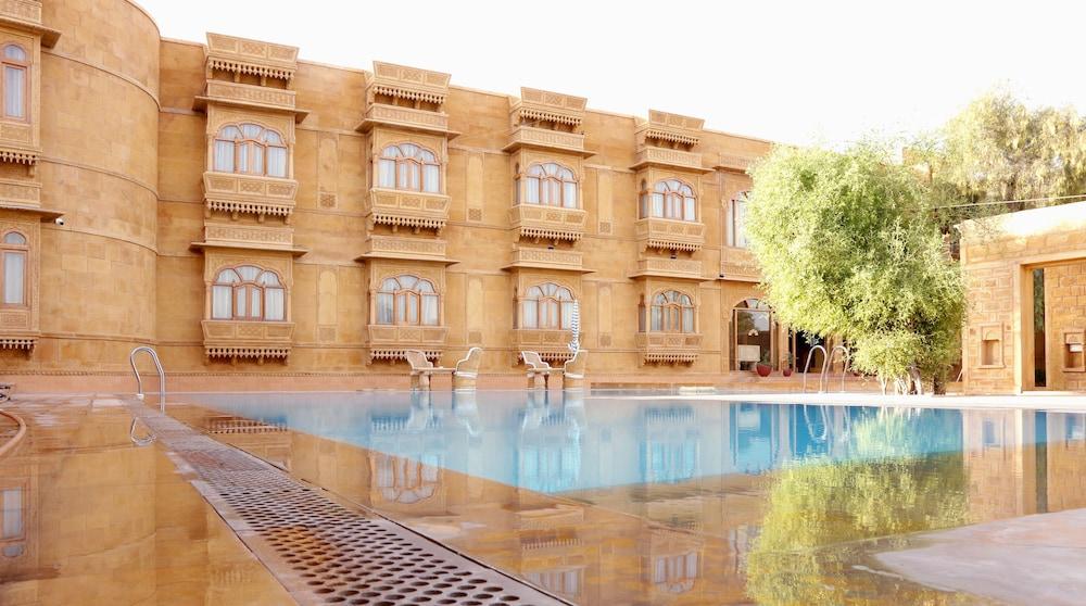 Hotel Golden Haveli Джайсалмер Экстерьер фото