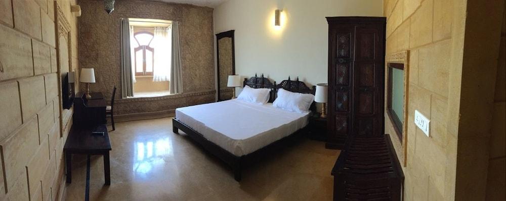 Hotel Golden Haveli Джайсалмер Экстерьер фото